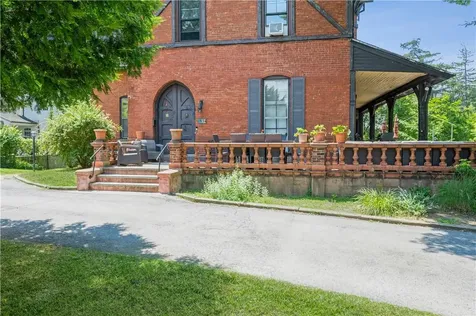 34 Clinton Avenue Dobbs Ferry NY 10522
