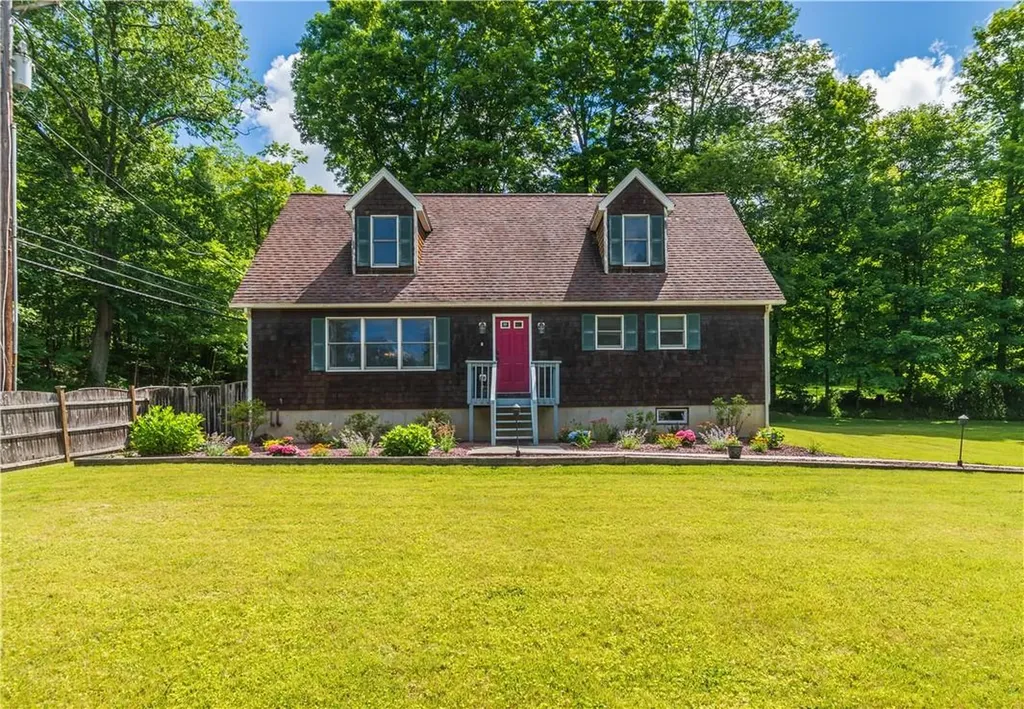 4 Saddle Ridge Court Holmes NY 12531