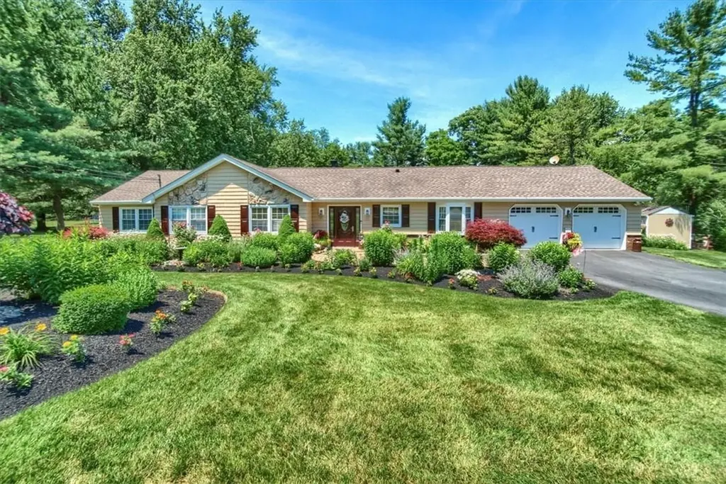 20 Old Brook Lane Warwick NY 10990