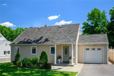 56 Covington Road Yonkers NY 10710