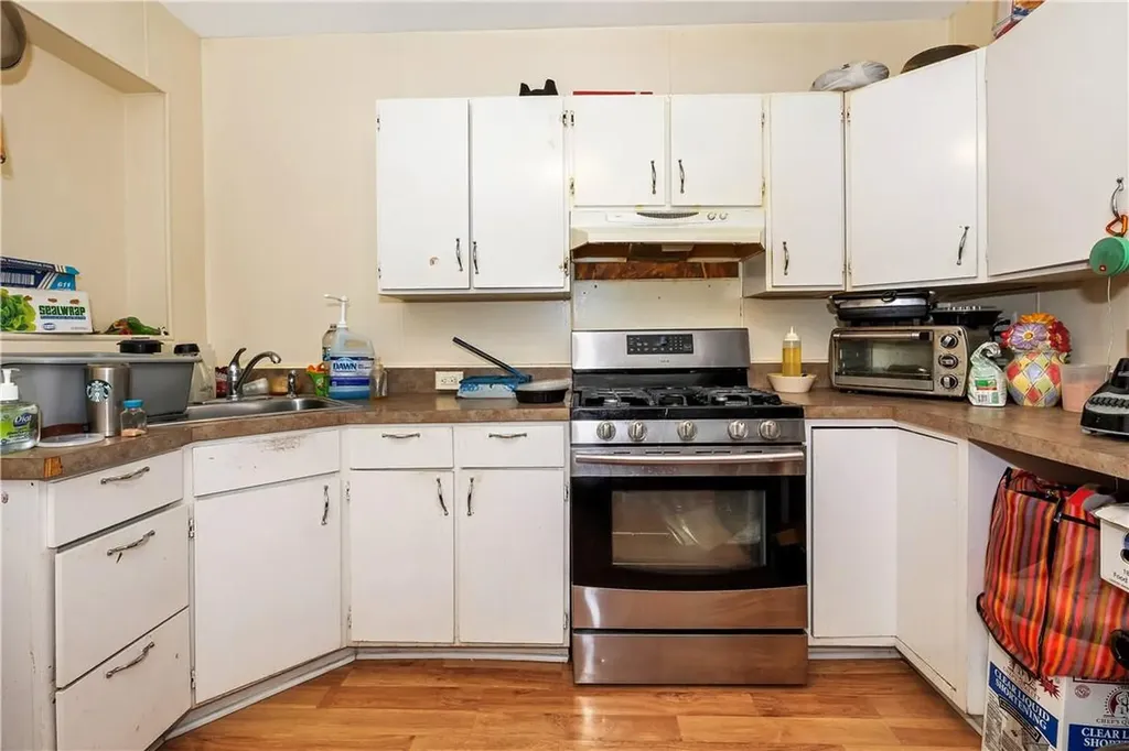 6-8 S Main Street Pearl River NY 10965