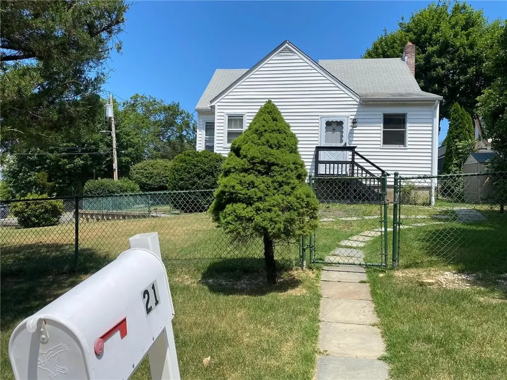 21 Cambridge Street Valhalla NY 10595