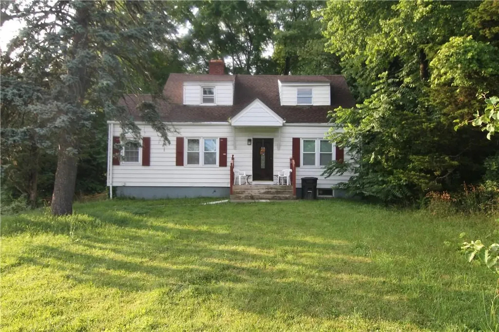 21 Spackenkill Road Poughkeepsie NY 12603