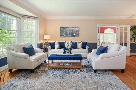 10 Pebble Beach Lane White Plains NY 10605