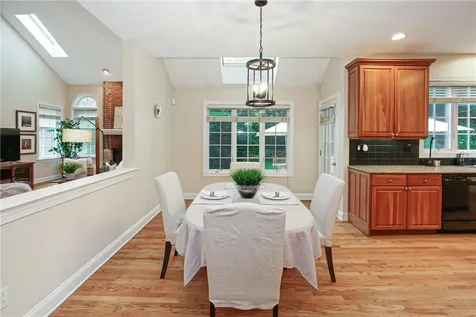 10 Pebble Beach Lane White Plains NY 10605