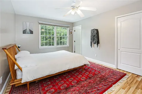 10 Pebble Beach Lane White Plains NY 10605