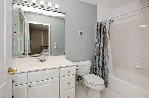 10 Pebble Beach Lane White Plains NY 10605