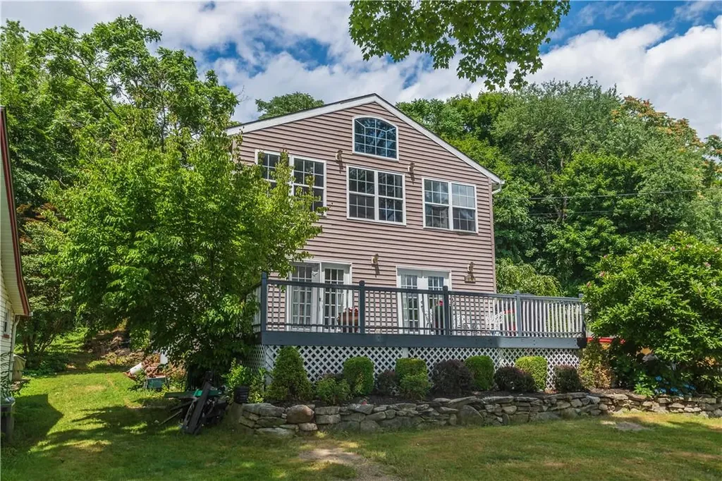 574 Shore Drive New Windsor NY 12553