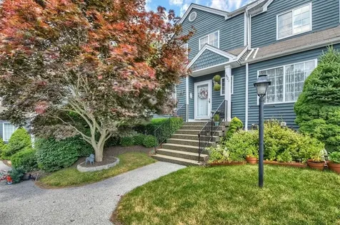 1601 Scarborough Drive Brewster NY 10509