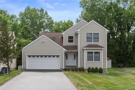 66 Meadowbrook Court Patterson NY 12563