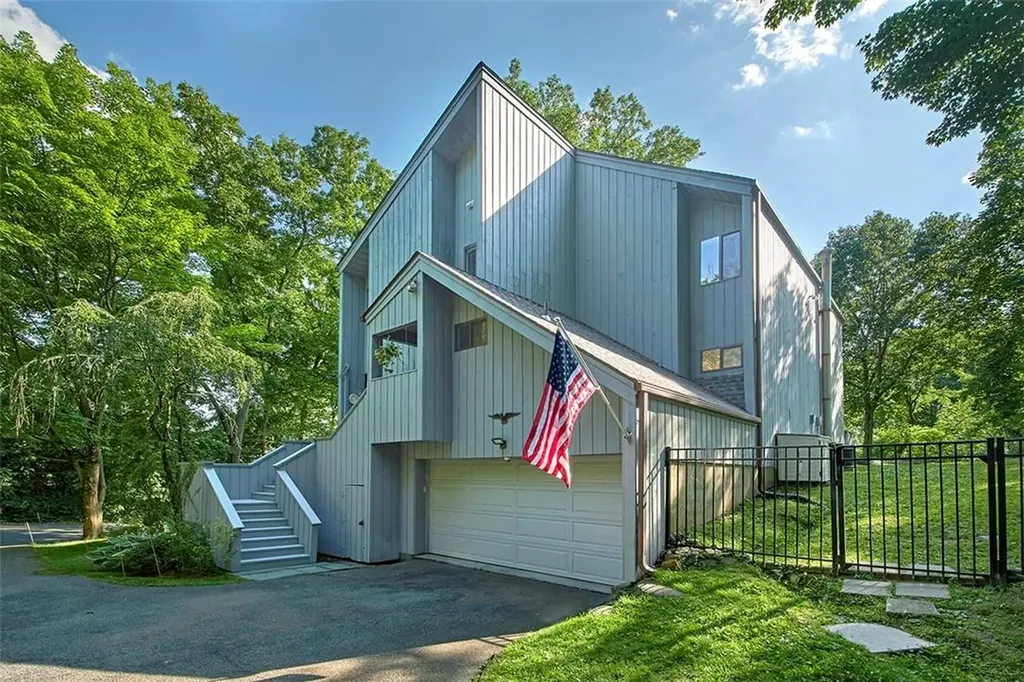275 West Street Harrison NY 10528