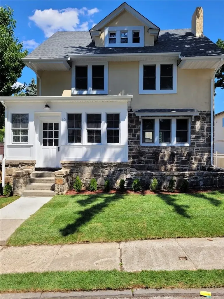 10 Gibson Place Yonkers NY 10705