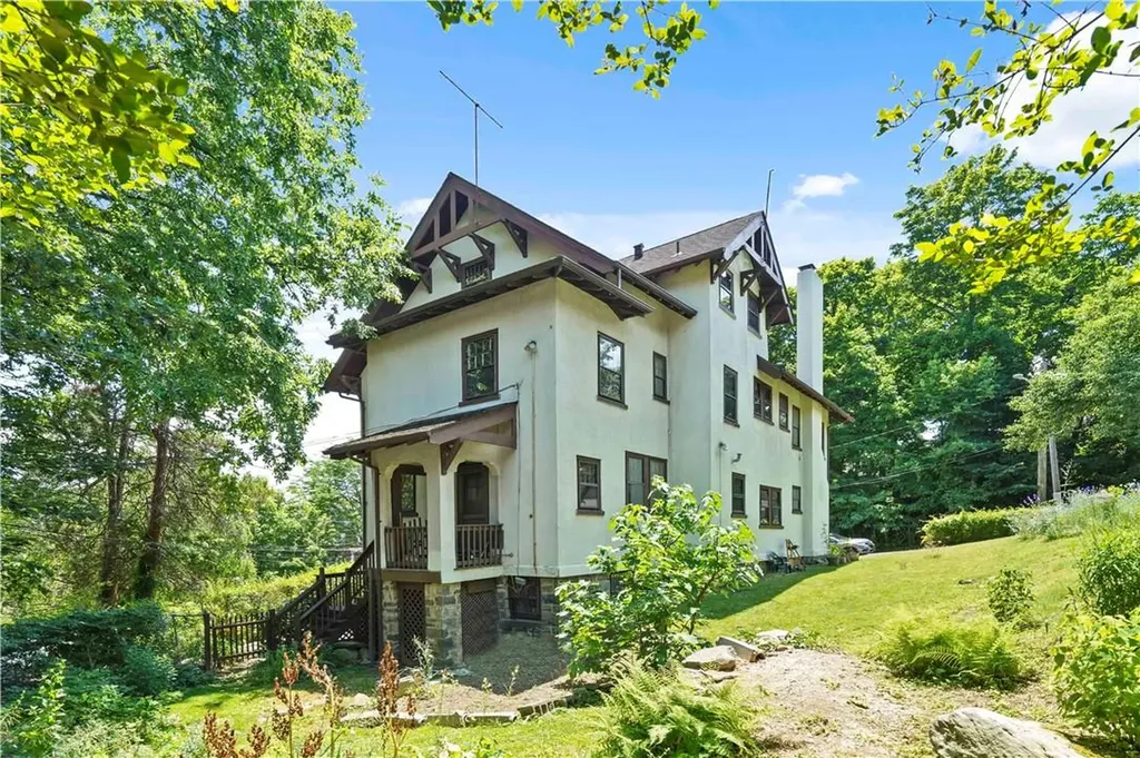 68 Berkeley Avenue Yonkers NY 10705