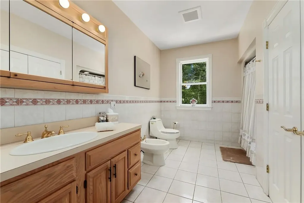 11 Manor Lane Katonah NY 10536