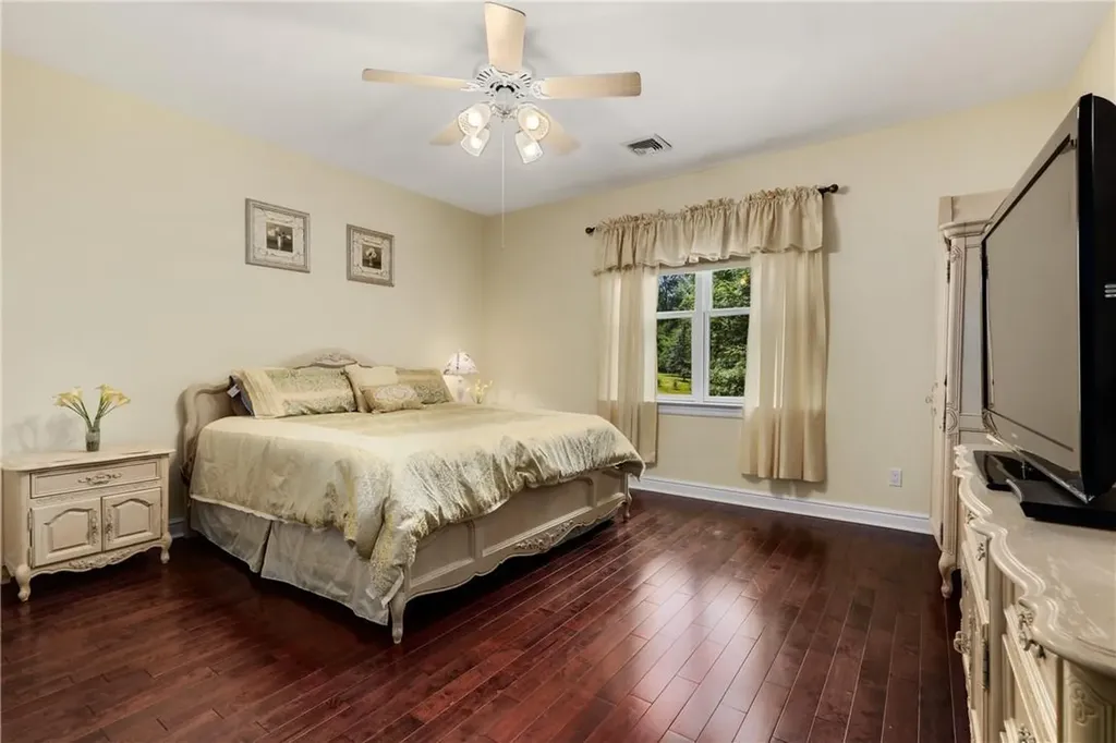 11 Manor Lane Katonah NY 10536