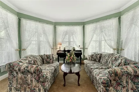 11 Manor Lane Katonah NY 10536