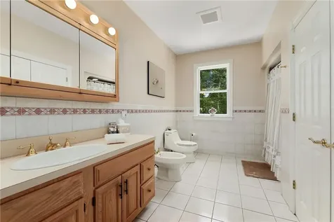 11 Manor Lane Katonah NY 10536