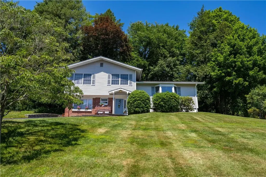 3 Tanager Road Mahopac NY 10541