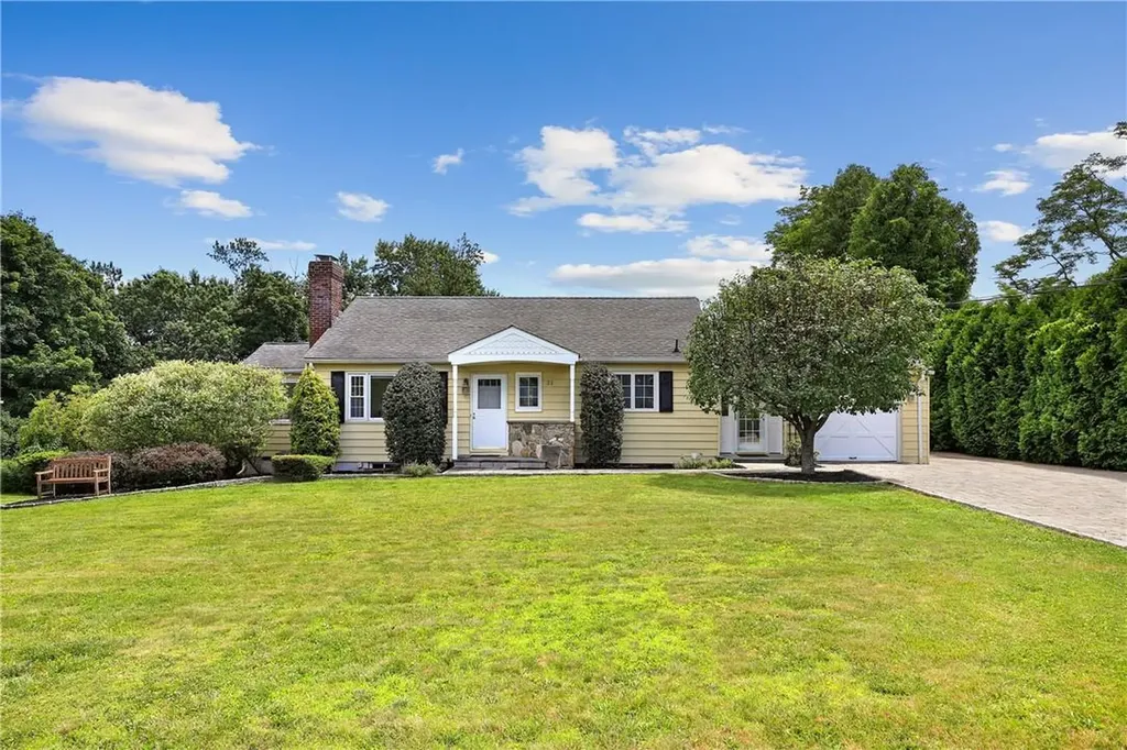 21 Boniello Drive Mahopac NY 10541