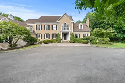 19 Waring Road Pound Ridge NY 10576