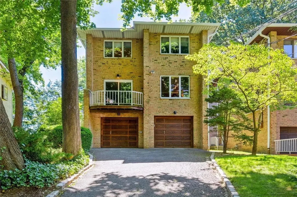 3024 Arlington Avenue Bronx NY 10463