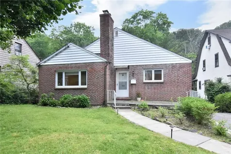 142 Walgrove Avenue Dobbs Ferry NY 10522