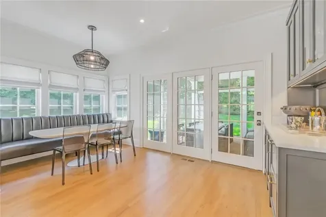 27 Petersville Road Mount Kisco NY 10549