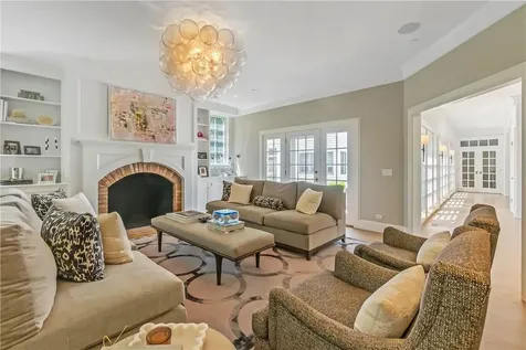 27 Petersville Road Mount Kisco NY 10549