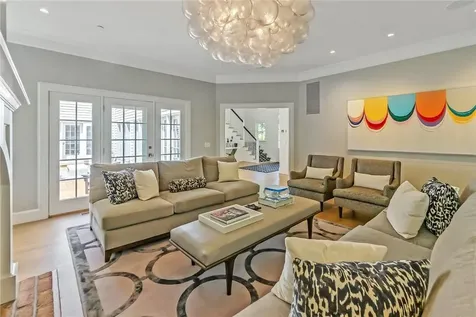 27 Petersville Road Mount Kisco NY 10549