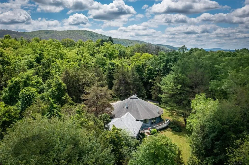 11 Sand Hill Road Dover Plains NY 12522