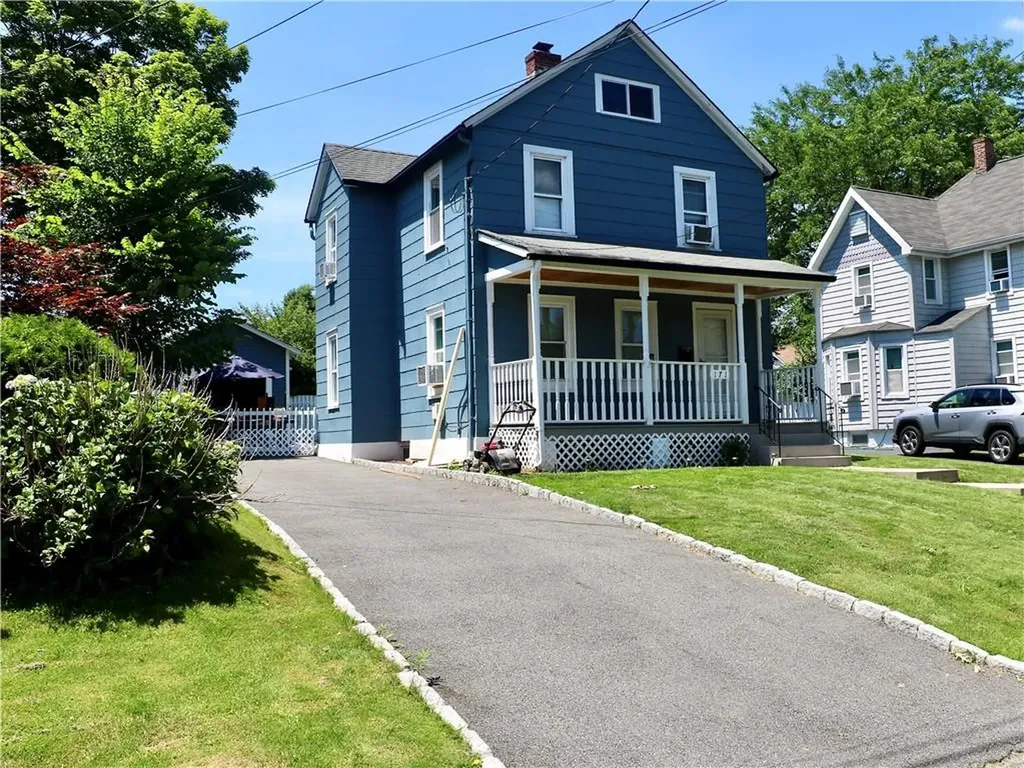 171 Ridge Street Pearl River NY 10965