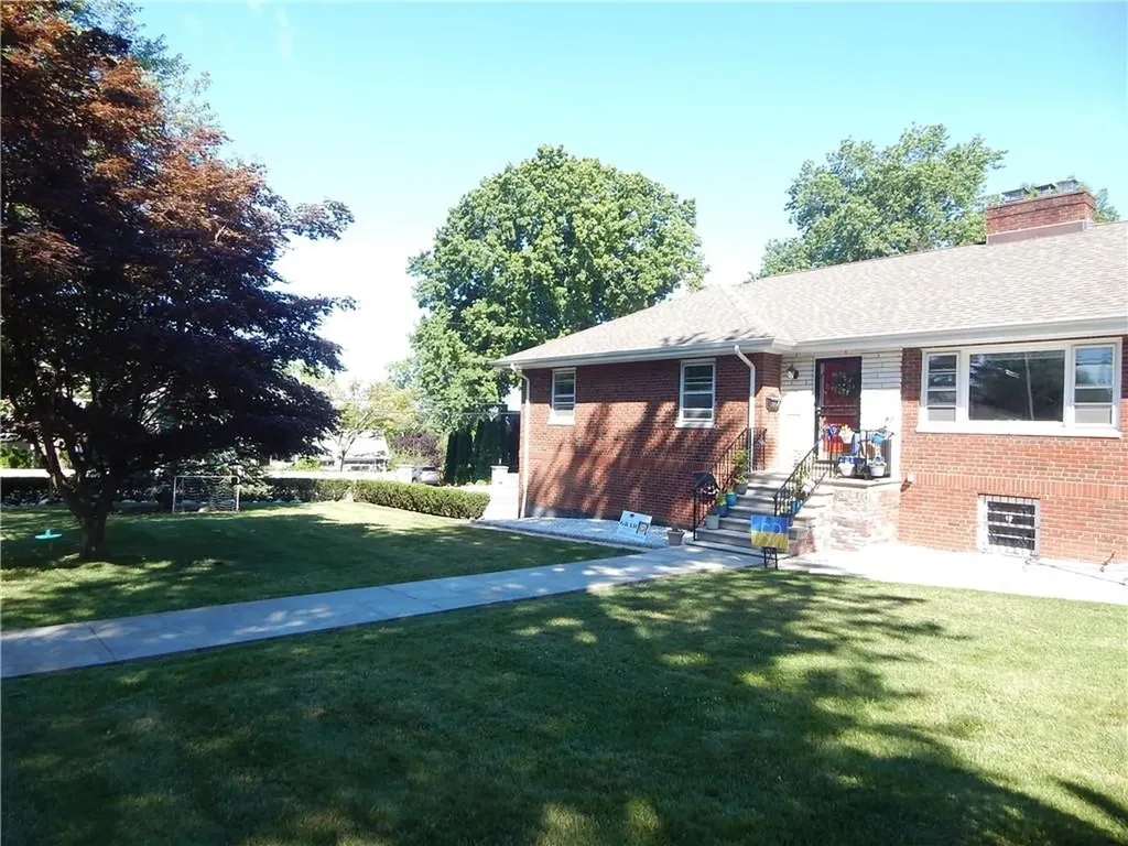105 Jackson Avenue Pelham NY 10803