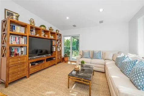 3 Hickory Hill Road Eastchester NY 10709