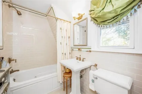 3 Hickory Hill Road Eastchester NY 10709
