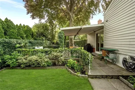 3 Hickory Hill Road Eastchester NY 10709