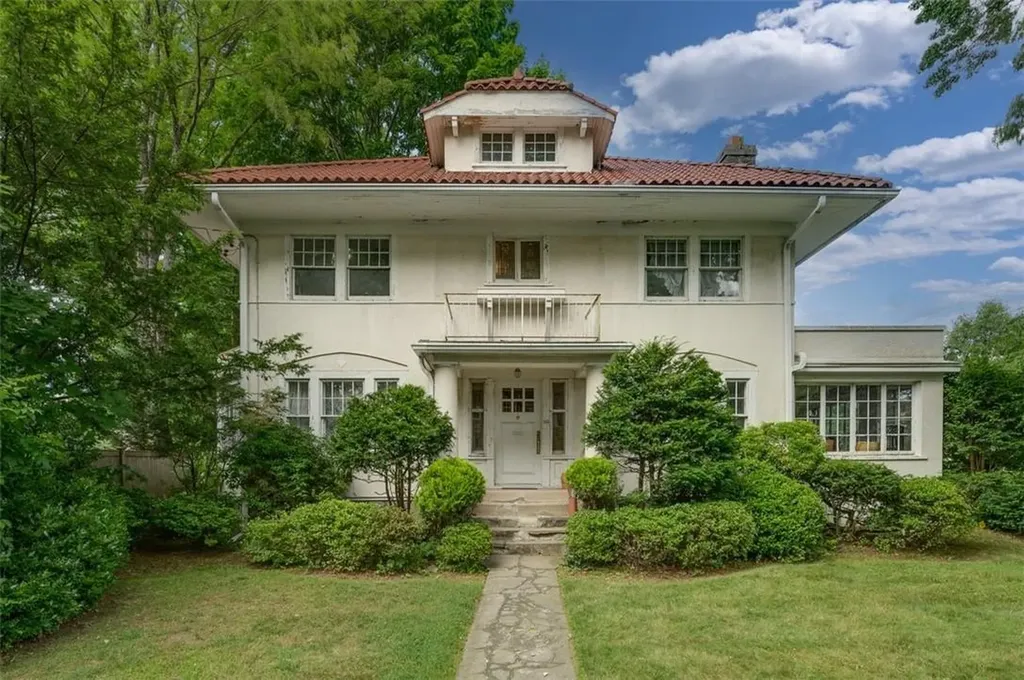 110 Murray Avenue Larchmont NY 10538
