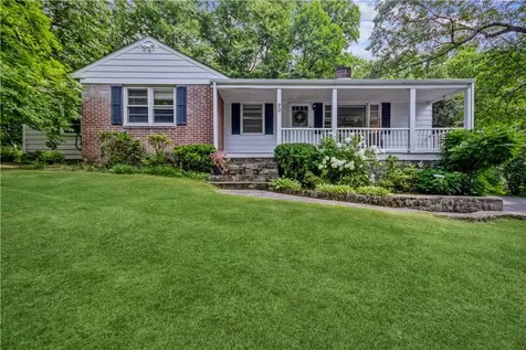 20 Veschi Lane N Mahopac NY 10541