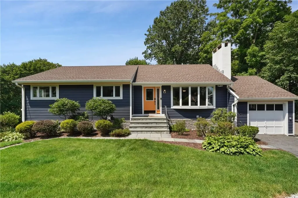 28 Summit Place Pleasantville NY 10570