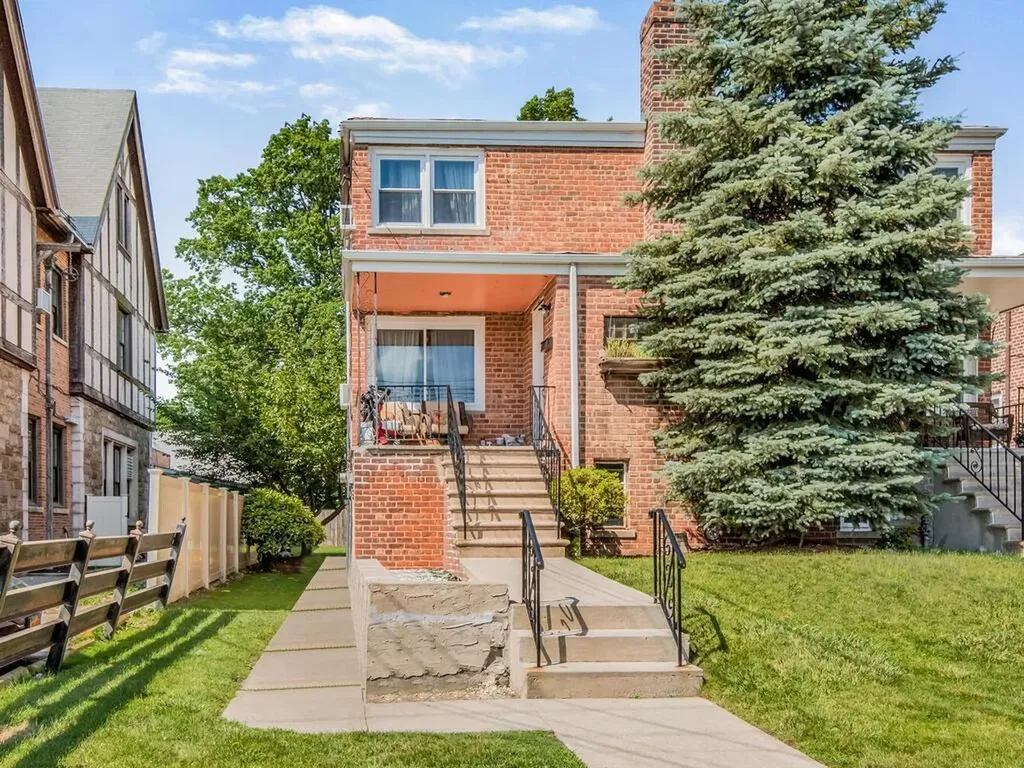 61 Shonnard Place Yonkers NY 10703