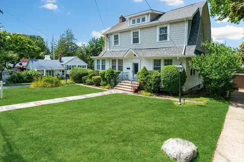 122 Alexander Avenue Hartsdale NY 10530