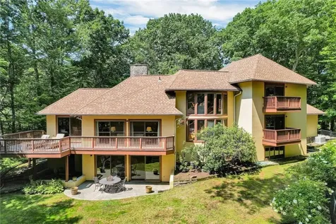 239 Stone Hill Road Pound Ridge NY 10576