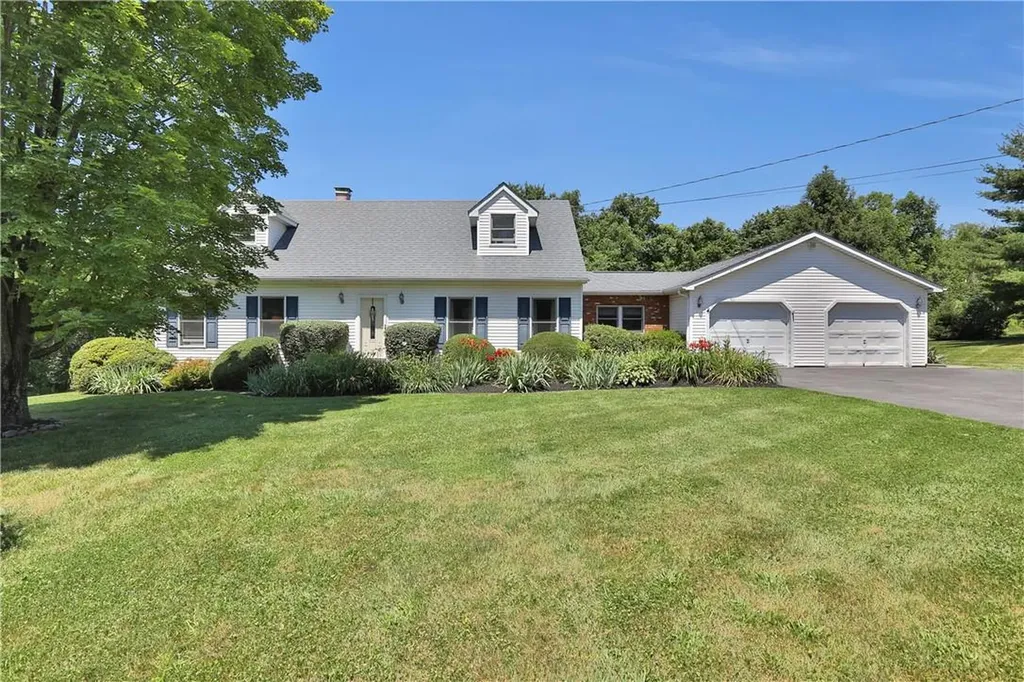 5 Libra Lane Wallkill NY 12589