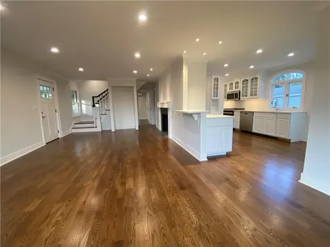 124 Shore Road Old Greenwich CT 06870