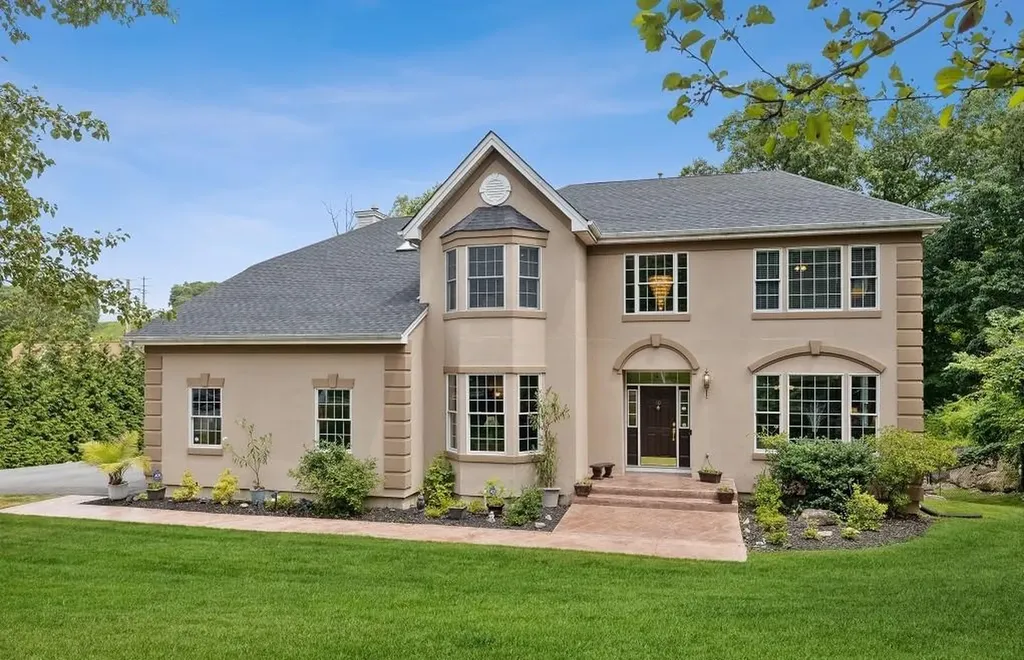 10 Pierce Drive Stony Point NY 10980