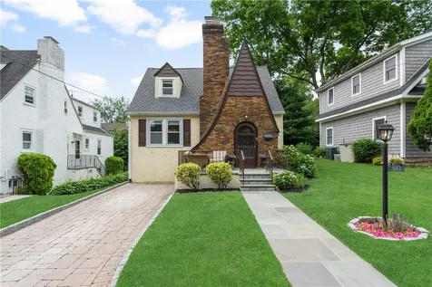503 Chestnut Avenue Mamaroneck NY 10543