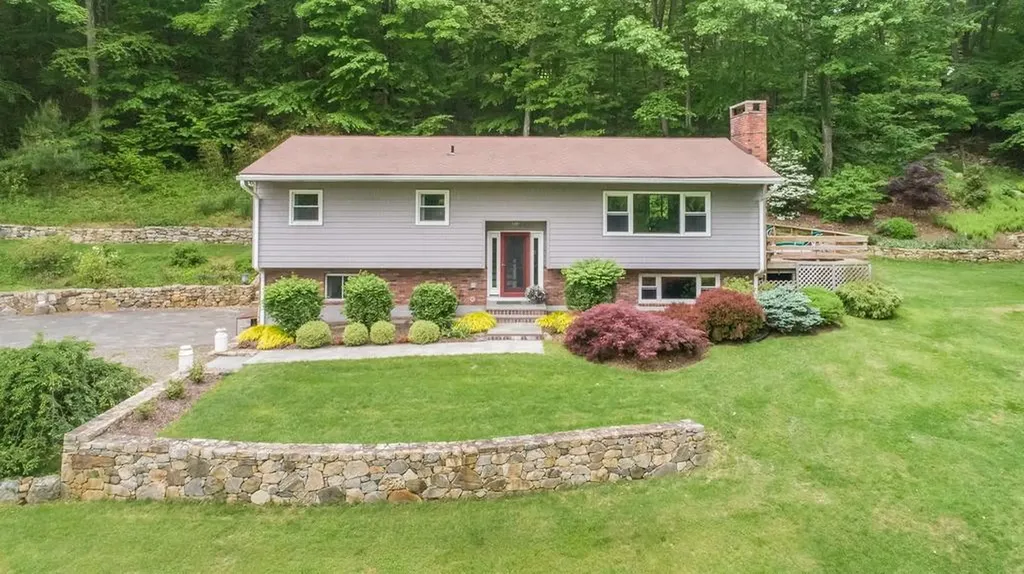 765 Croton Falls Road Carmel NY 10512