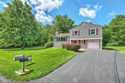 15 Lori Street Poughkeepsie NY 12603
