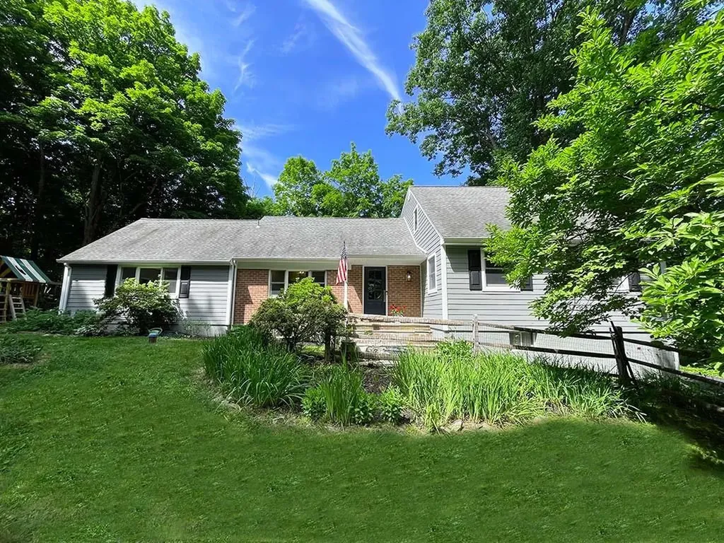 25 Garlen Road Katonah NY 10536