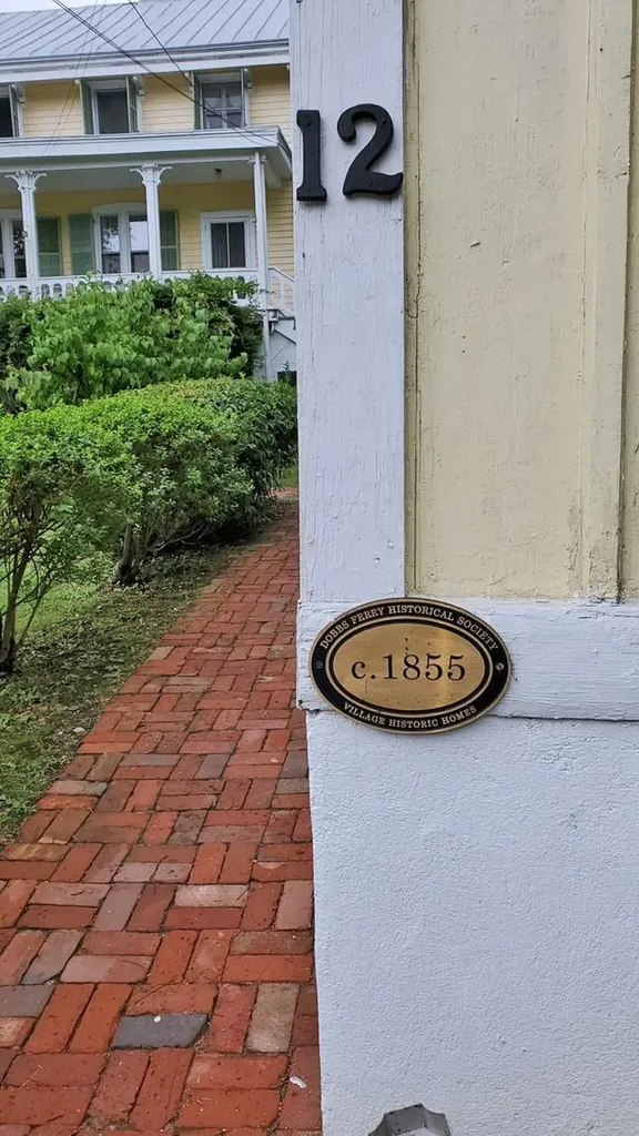 12 Chestnut Street Dobbs Ferry NY 10522