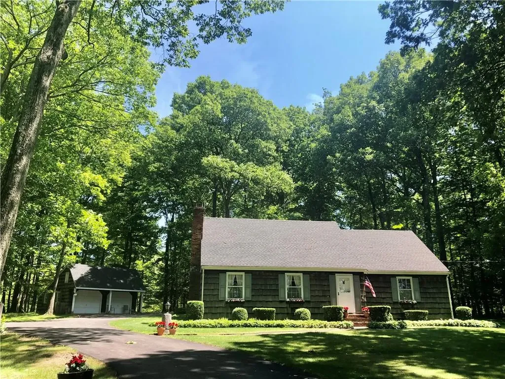 431 Burlingham Road Pine Bush NY 12566